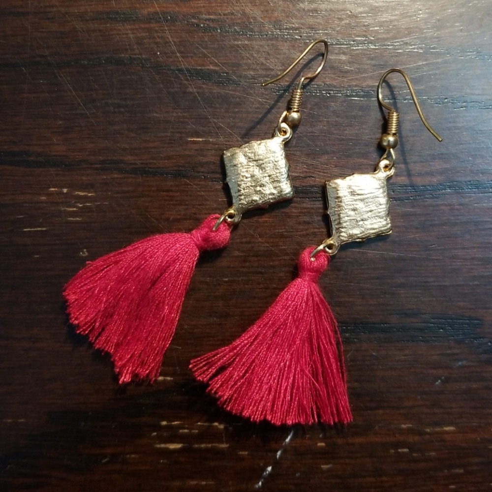 2/$15 - NWOT Handmade Red Gold Tassel Dangle Earrings - Picture 2 of 4